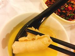 -鲜入围煮花胶鸡海鲜火锅