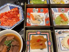 -山川小町·极番烧肉(新地假日广场店)