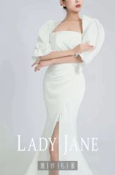 -Lady  Jane高端婚纱礼服馆