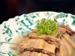 淮扬盐水鸭-新光酒家·河豚·海鲜·蟹料理(浦东店)