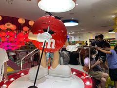 -m豆巧克力世界(上海世茂广场店)