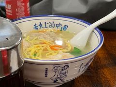 -长人馄饨铺(解放街店)