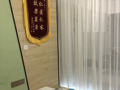-修申骨雕小颜脊柱骨盆管理产后修复