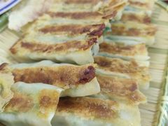 -锅贴王海鲜小馆