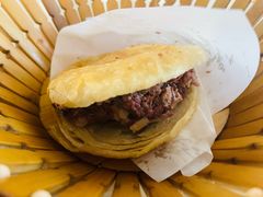 -闫家驴肉老店(华电一校店)