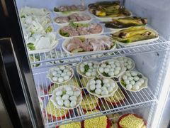 -灌县老妈砂锅串串香(万科红生活广场店)