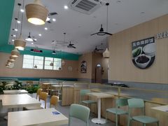 -农家婆港式烧腊快餐(驰天·钰园商住小区店)