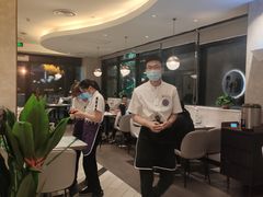 -必胜客(大观天地店)