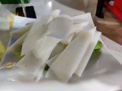 -墨脱石锅椰子鸡•香草鸭•东山羊(大东海店)