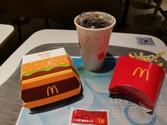 -麦当劳(秣陵路店)