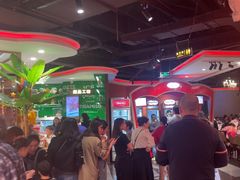 -四海一家自助餐(益田假日广场店)