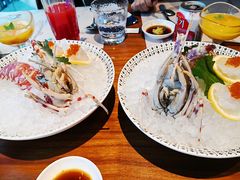 玫瑰龙虾刺身-Mr·Fish鱼鲜生海鲜放题(银泰in99店)