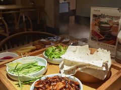 -吴记粥铺·淮扬小馆(欧尚店)
