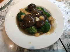 -关夫人餐厅(阳光广场店)