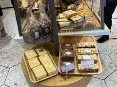 -面包新语(上地华联店)