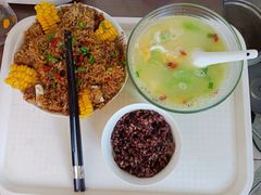 -鲸育宝宝月嫂(徐汇店)