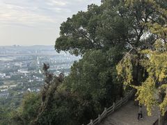 -灵岩山风景区
