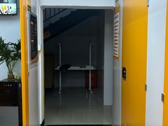 -安东易迷你自助仓储寄存仓库(杨浦店)