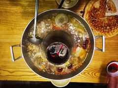 阿巴郎·牦牛肉汤锅-四姑娘山阿巴郎·藏式花园餐厅