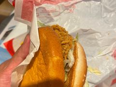 -麦当劳(百荣世贸商城店)