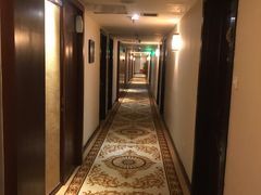 -上海御花园酒店