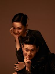 -至臻微拉婚纱摄影