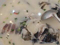 -浔味·山屿湖·正宗淳牌全鱼宴老字号