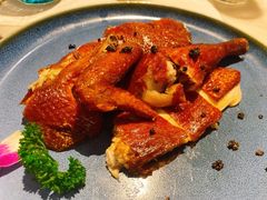 -港丽餐厅(高德置地店)