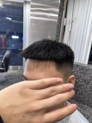 -厘里·salon