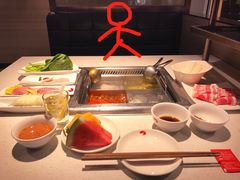 -UNI UNI(环亚凯瑟琳店)