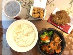with&nbsp;dog-肯德基(孝陵卫地铁站店)
