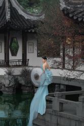 -乐派诗婚纱摄影