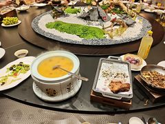 -新天明砂锅鱼头煲