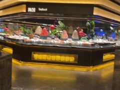 -钱小奴海鲜自助黑金店(杭州滨江龙湖店)