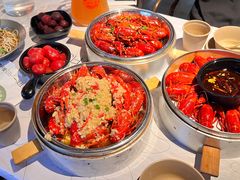 -巴厘龙虾·榜首油焖大虾(音乐学院·沿江酒馆店)