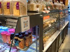 面包甜点陈列柜-BreadTalk面包新语·烘焙蛋糕(五羊邨店)