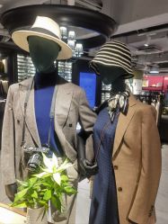 -BRANS PORO布朗斯伯勒西装高级定制·瑞璞西装(金陵店)