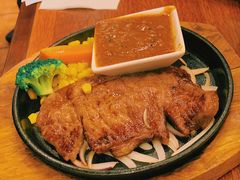 黑胡椒超值牛排-玛格萝妮比萨屋(四平店)