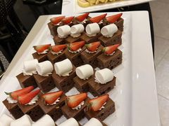 -亮马河饭店翠雅咖啡厅