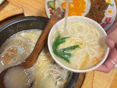 -勺子米线·云南传统小吃市集(四方街店)