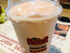 草莓奶昔-The Habit Burger Grill 哈比特汉堡(复兴soho店)