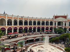 -佛罗伦萨小镇广佛名品奥特莱斯(疏港路店)