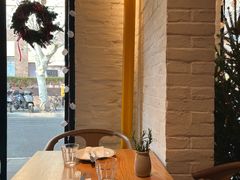 靠窗位-La Strada(安福路店)