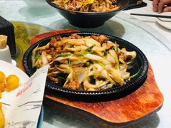 铁板牛柳-品味居·首店·大连鲜活海鲜大连菜(东港店)