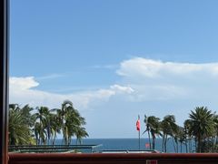 -亚龙湾喜来登·美景台大堂吧