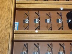 -宝丽眼镜(湖墅店)