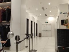 -优衣库(威海威高购物中心店)