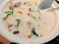 江团鱼炖汤-老阿爸鲜鱼土菜(昆山花桥店)