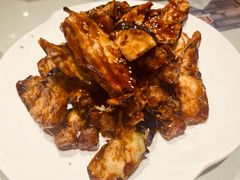 焦糖茄子牛肉粒-桃子餐厅·天津菜(红星路直营店)