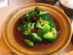 -龙门阵茶屋川菜馆(武康路店)